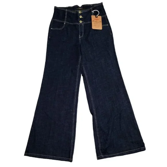 Baggy southpole jeans, has a bit of heel drag, in Baggy southpole jeans, has a bit of heel drag, in